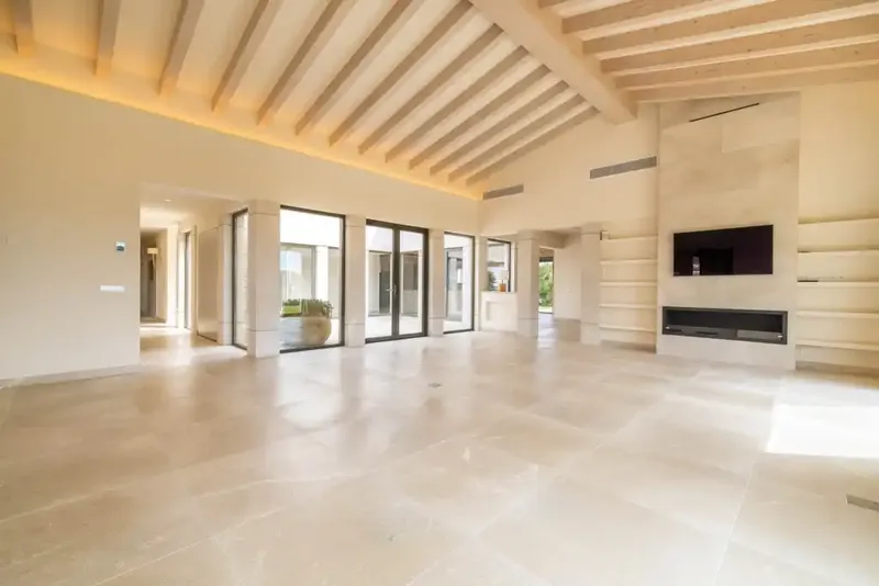 This impressive country villa is situated on a huge elevated plot and is offered for sale near the village of Es Capdellà, Calvià. — photo 10