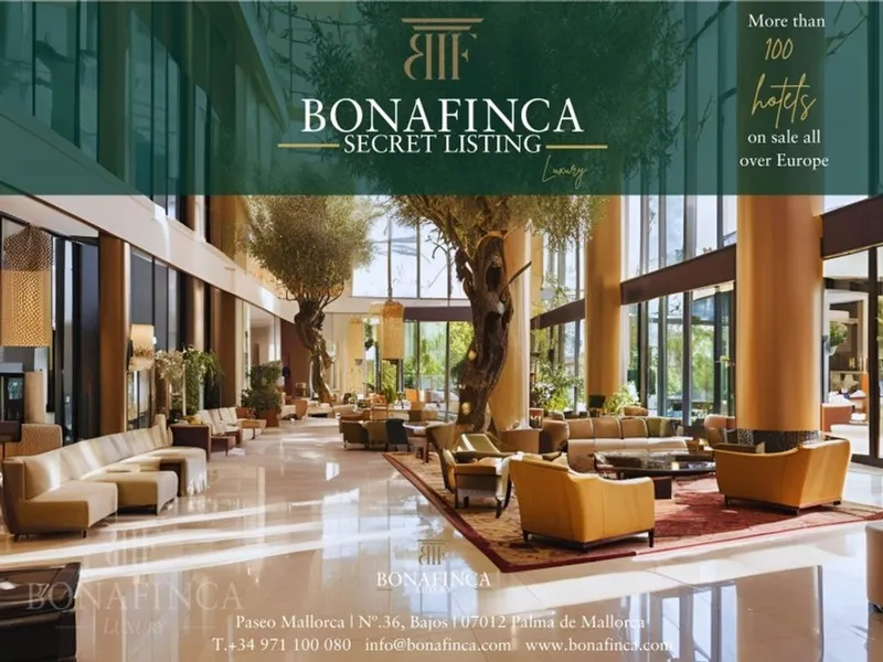 Hotel in Calvià, Province of Balearic Islands — photo 1