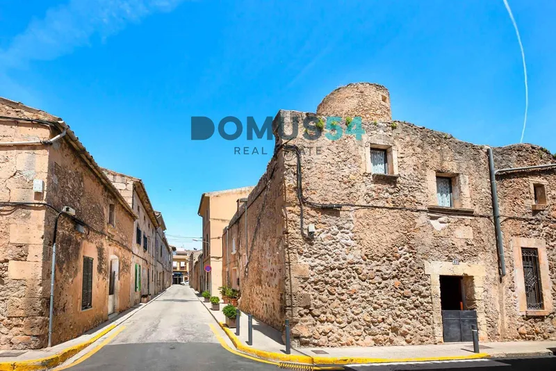 Spacious garage for sale in Sa Pobla — photo 11