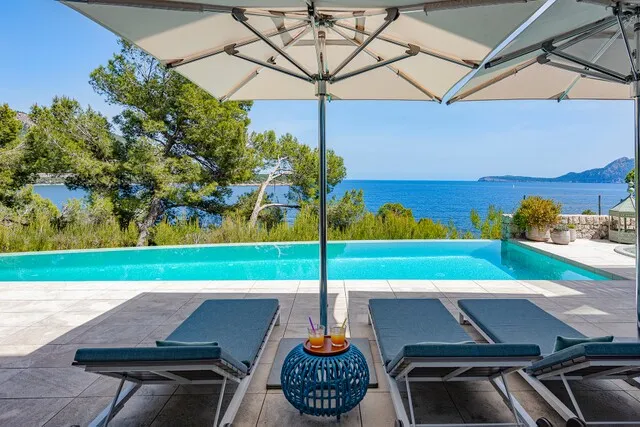 Exceptional villa with access to the sea for sale in Formentor, North Mallorca — photo 3