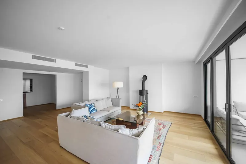 Luxury apartment on Paseo Marítimo in Palma — photo 4