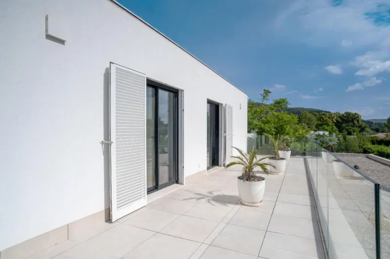 Elegant Modern Villa with Pool and Privacy in Crestatx, Near Pollença — photo 9
