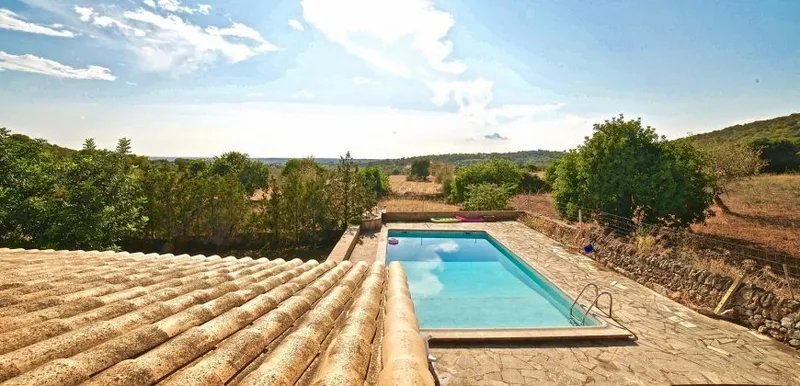 Country house with pool and sea views in Santanyí — photo 4