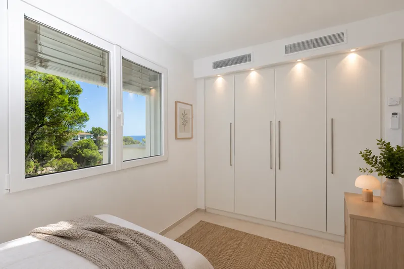 Luxury Villa with Sea Views for Sale in Costa d'en Blanes — photo 8