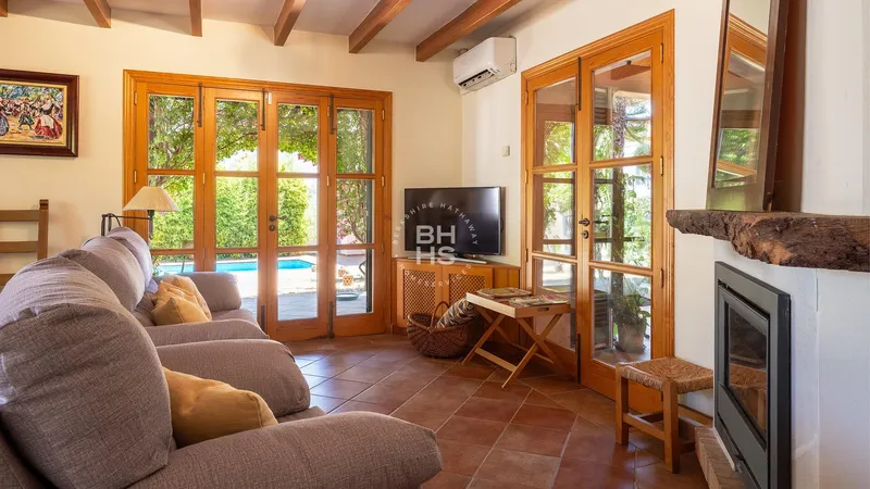Village/town house for sale in Llubí — photo 10