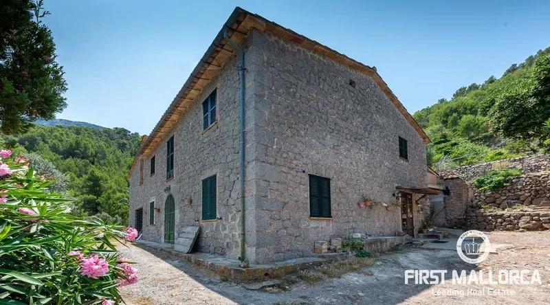 Real estate picture 0 Ref. No. 77090 — photo 8