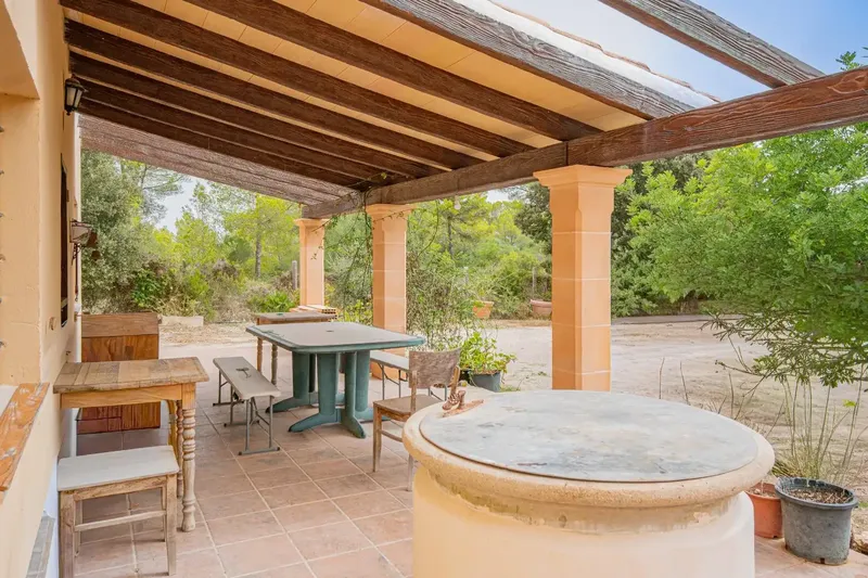 Legal rustic finca, awaiting completion of works in Porreres with spectacular views, olive trees and great privacy — photo 2