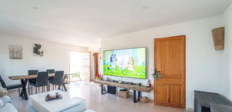 Country house near Es Trenc — 356 m², 29,000 m², two independent floors — photo 4