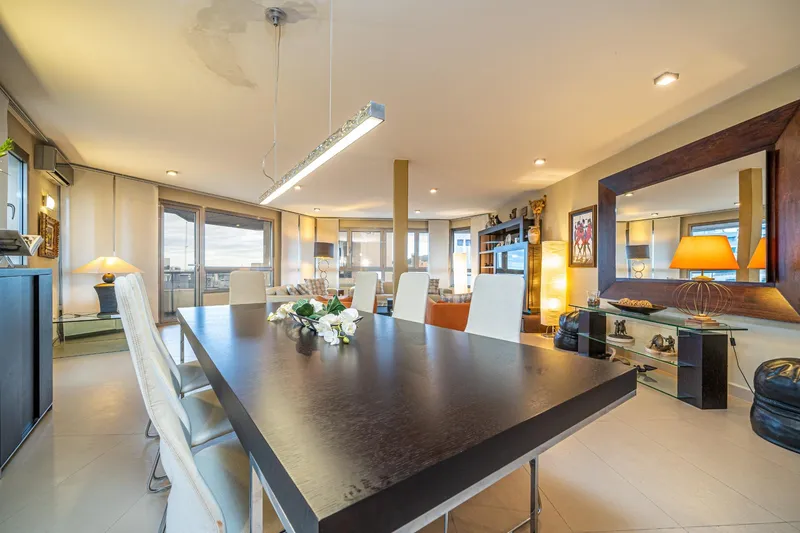 Spectacular flat with lift and parking in the centre of Palma – Avenidas area — photo 9