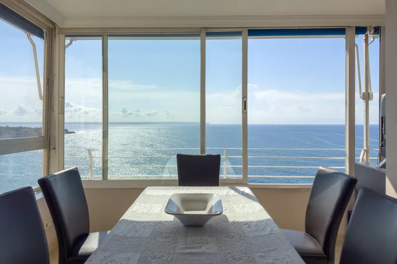 Apartment with sea views — photo 10