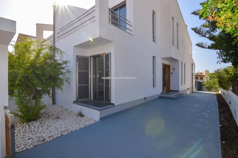 Terraced house in Colònia de... — photo 6