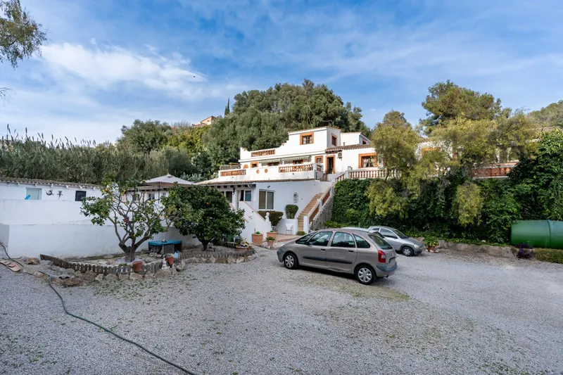 Rustic Property with Great Potential in Genova — photo 6