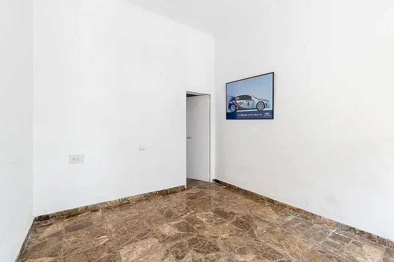 Descubre esta impresionante casa situada en el corazón de Llucmajor, ideal para aquellos que buscan un hogar amplio, con carácter y un gran  — photo 10