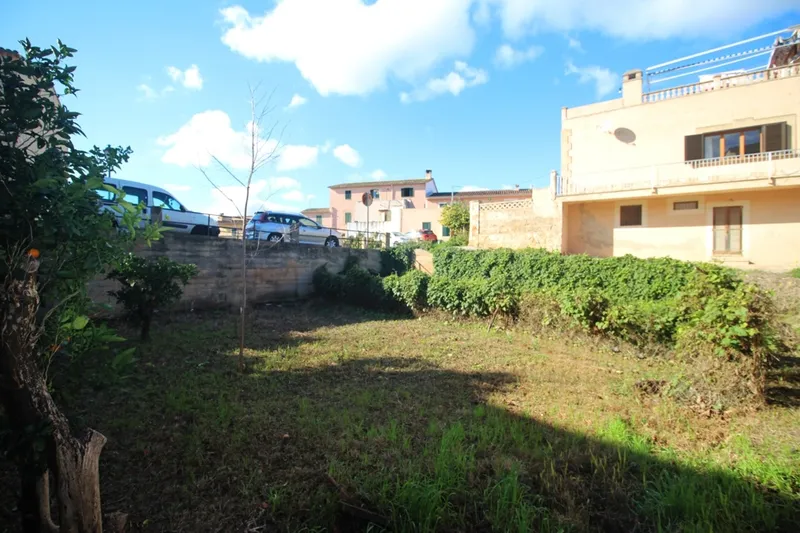 Building plot in Calvia village in Calvia — photo 2