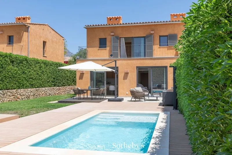 Semi-detached house for sale in Calle de les Monges — photo 3