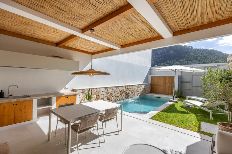Newly Built Designer Townhouse in the Heart of Pollença — photo 1