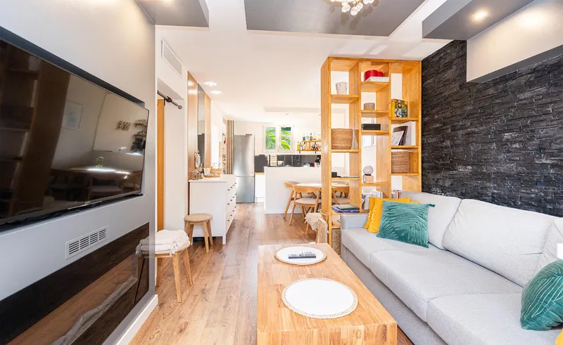 Renovated 1-bedroom apartment with terrace and parking 300 meters from the sea in Santa Ponsa — photo 4
