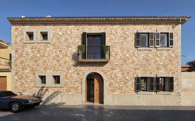 Townhouse in ses Salines, Province of Balearic Islands — photo 1