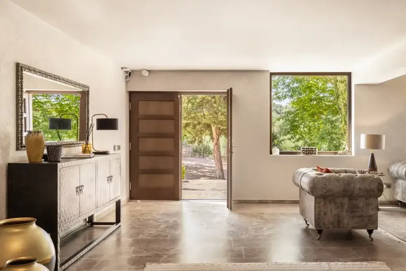 This unique and private estate is a truly wonderful opportunity to acquire your dream property in Mallorca. Situated within — photo 9