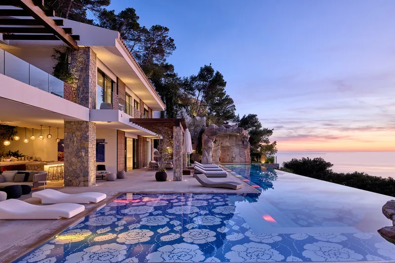 Exclusive: Impressive property with guest house and unique sea views in Puerto de Andratx - Marcel Remus Real Estate — photo 2