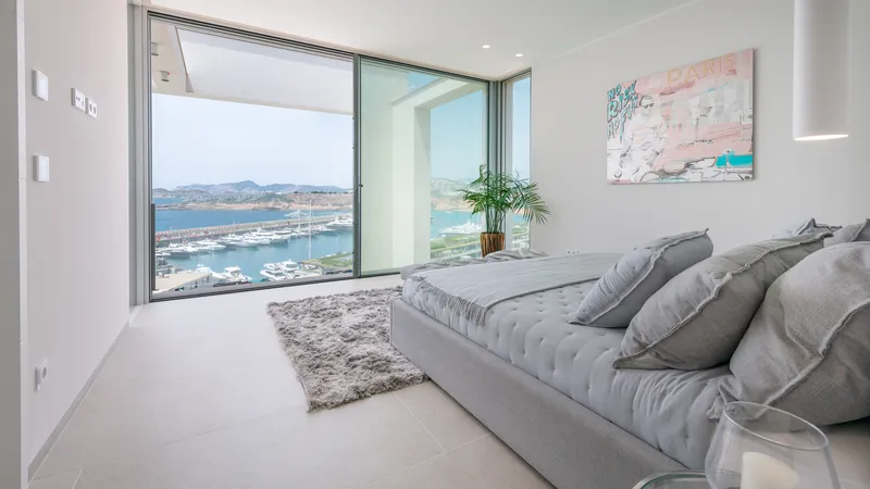 Spectacular designer villa for sale in Port Adriano with harbor and sea views — photo 10