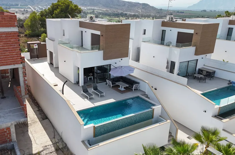 Large unique modern villa with pool and views — photo 1