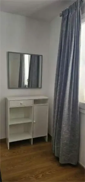 Bonito piso, con piscina y jardines comunitario a 50 metros de la playa, 1 habitación, cocinasalón, baño y terraza. Amueblado con lavadora,  — photo 3