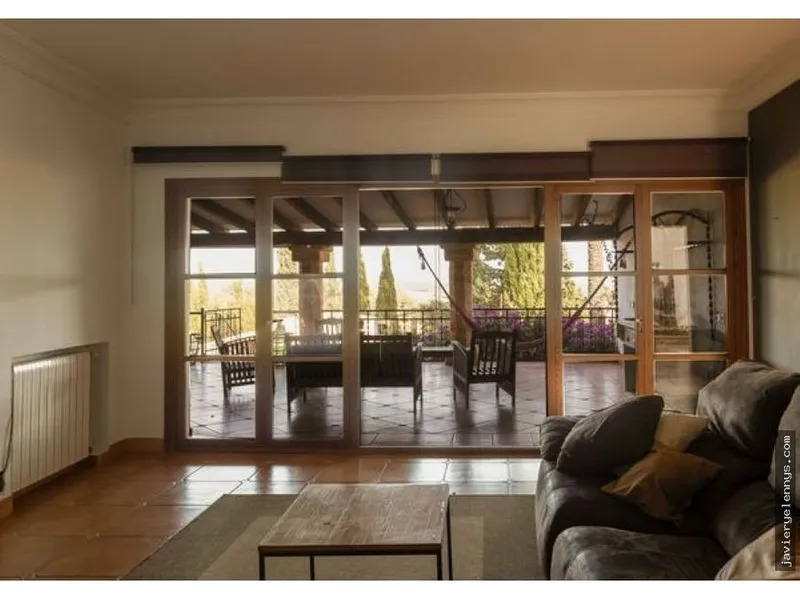 Rental of independent house or villa in Diseminado Poligon 06 — photo 8