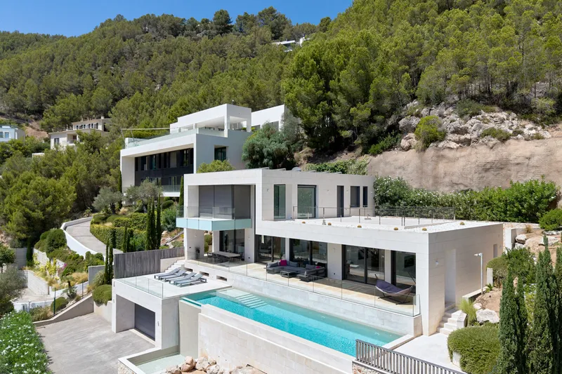 Exclusive designer villa with spectacular panoramic ocean views in Son Vida - Marcel Remus Real Estate — photo 4