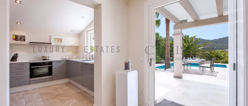 Villa in Puerto de Andratx with harbor views and vacation rental license — photo 9