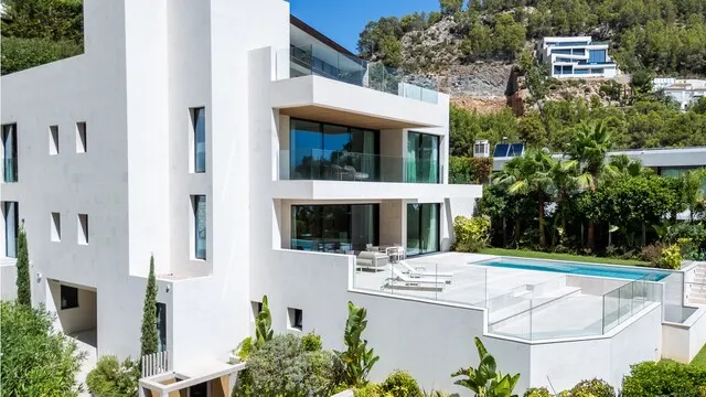 Elegant Modern Mediterranean Villa in Upper Son Vida, Mallorca — photo 3