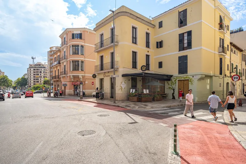 Exclusive complex of two buildings in the heart of Palma — photo 3