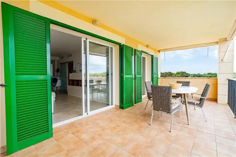 Apartment with panoramic views and communal pool — photo 2