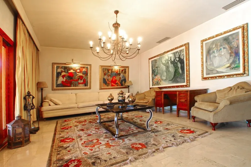 Mediterranean villa on large plot with pool and golf views in top location in Son Vida — photo 5