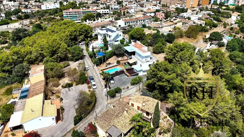 Discover this spectacular house or chalet in the exclusive area of Gènova, perfect for those seeking comfort, space, and a quiet environment — photo 8