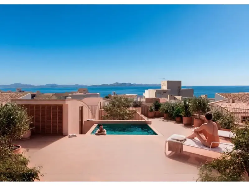 Penthouse with solarium and pool — photo 1