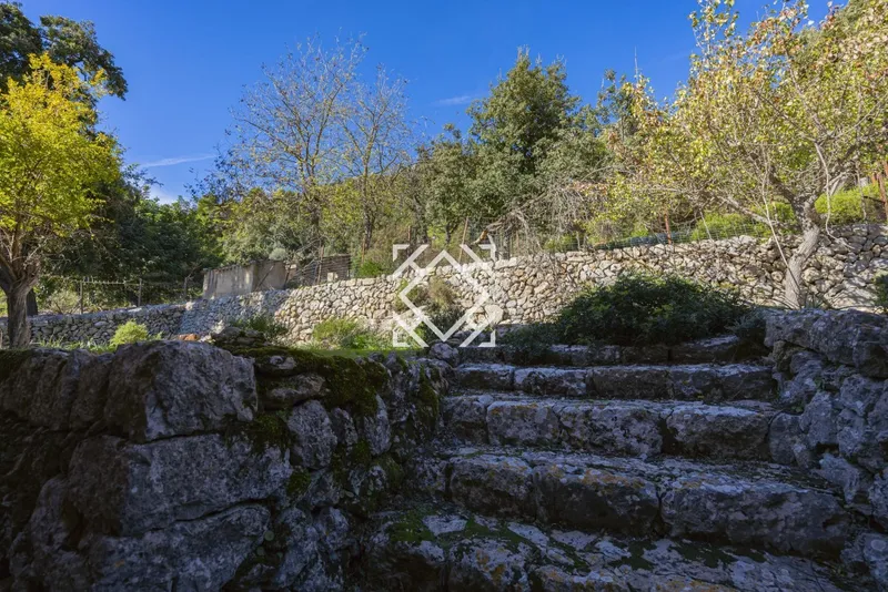 Exclusive country estate with an elegant residence and spectacular sea and mountain views for sale in Escorca, Mallorca. — photo 5