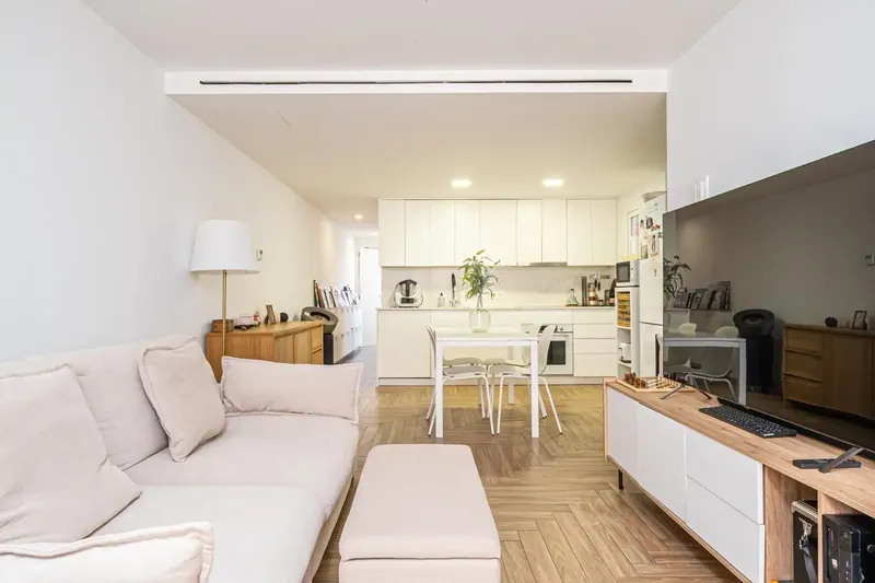 Completely renovated apartment, ready to move in next to Plaza de Toros — photo 4