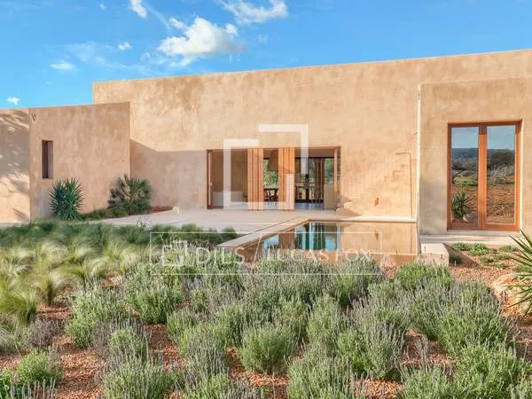 510m² country house with 206,000m² garden for sale in Manacor — photo 8