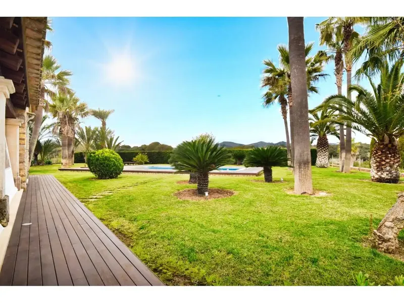 Charming rustic finca of 7200 m² with holiday license, ideal for enjoying privacy and tranquility. — photo 4