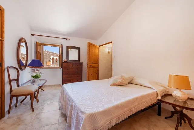Traditional village house with roof terrace for sale in Caimari, Mallorca — photo 9