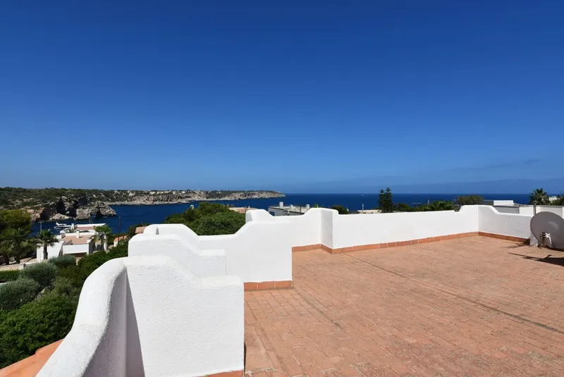 Villa with a lot of potential in a very good location in Cala Llombards — photo 2