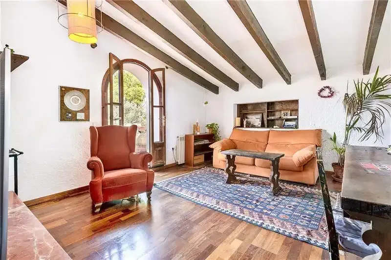 Finca on plot of approx. 1,400m2 with panoramic sea views, 214m2 built, large living-dining room with fireplace, furnished and equipped kitchen — photo 8