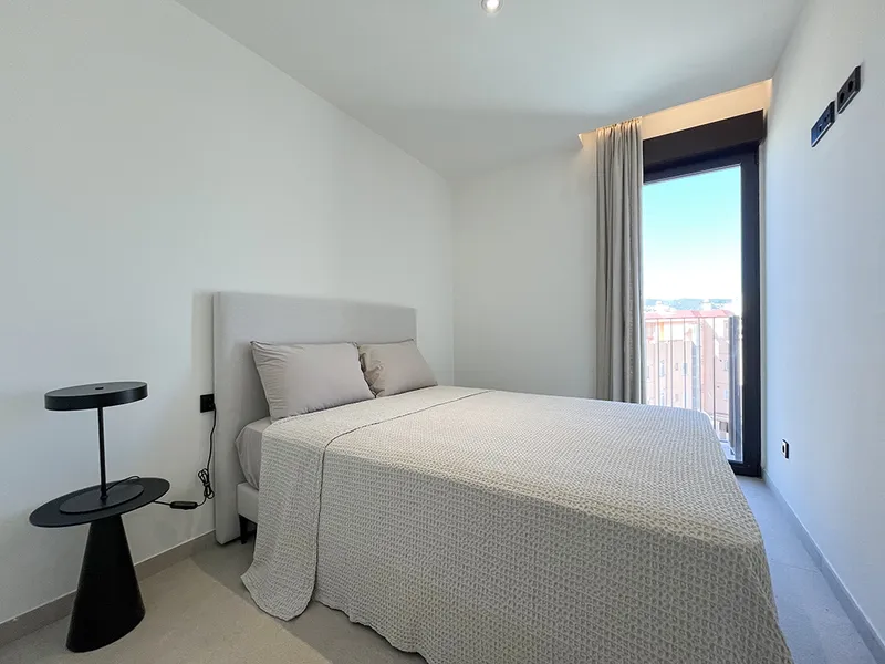 New penthouse with breathtaking views of Palma and the mountains in modern style in Santa Catalina, Palma More — photo 12