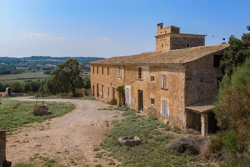 This extensive property in Mallorca has just over 21 hectares of land to its name. The current property, which offers stunning views — photo 3