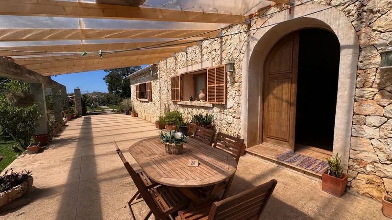 Modern 310 m2 finca in Sa Pobla in traditional style — photo 1