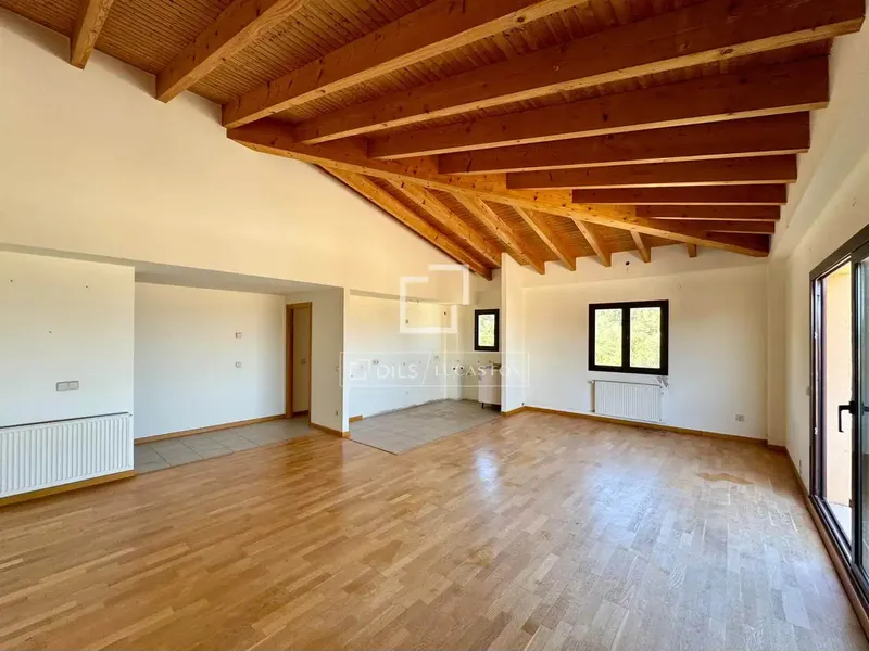 Dils Lucas Fox presents this exclusive penthouse of approximately 129 m² located in a quiet and well-kept residential community in Capdepera — photo 4