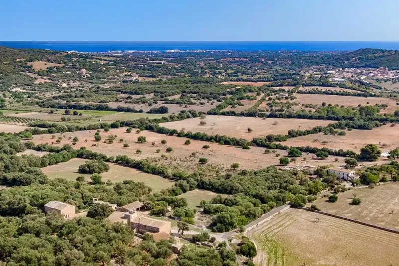 This extensive property in Mallorca has just over 21 hectares of land to its name. The current property, which offers stunning views — photo 6