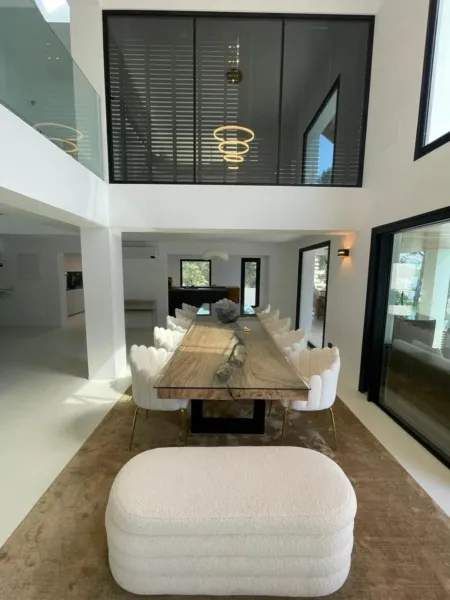 Modern Luxury Villa with Sea Views, Private Cinema, Gym & Football Pitch in Cas Català — photo 4