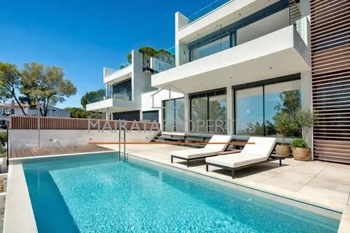 Luxury Semi-Detached Villa in Alcanada — photo 2